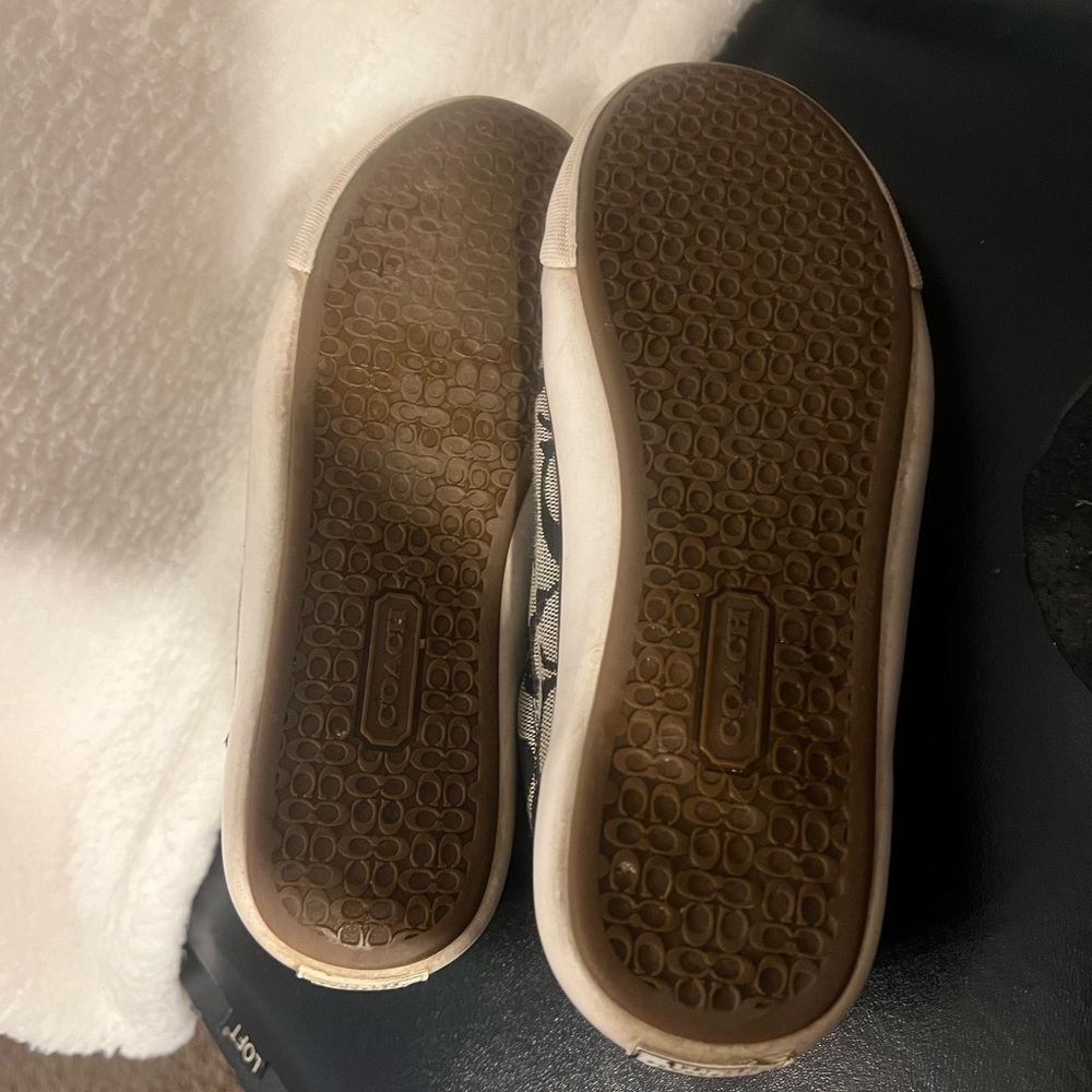 Coach Shoes - Picture 3 of 6